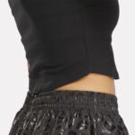 Camiseta gráfica para mujer Reebok x Angel Reese - Imagen 5